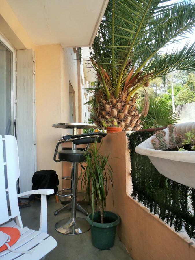 Cosy Nimes Leilighet Eksteriør bilde